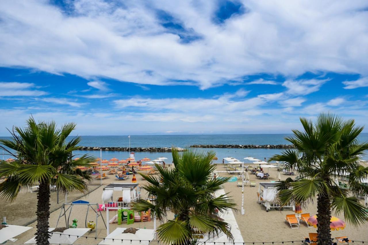 Baldinini Hotel Ρίμινι Εξωτερικό φωτογραφία