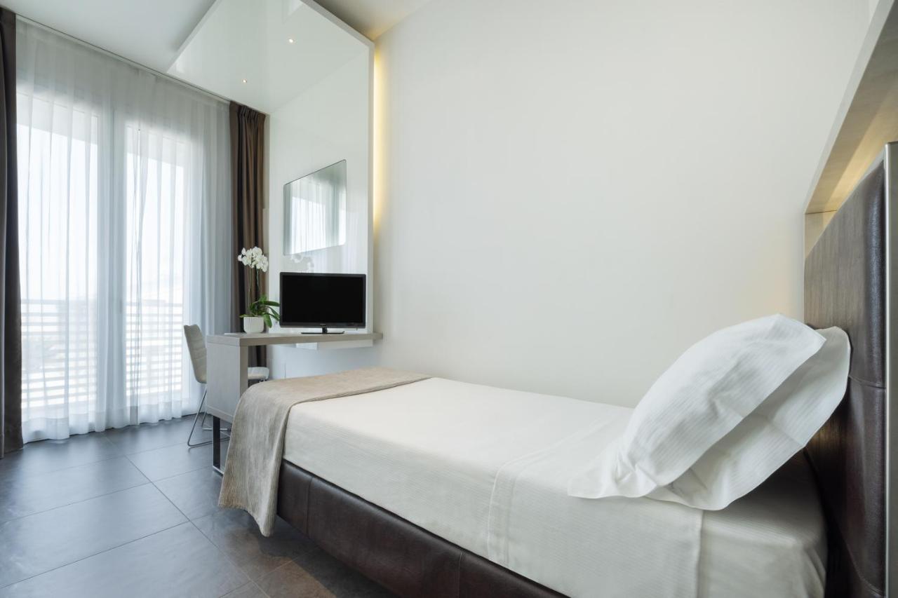 Baldinini Hotel Ρίμινι Εξωτερικό φωτογραφία