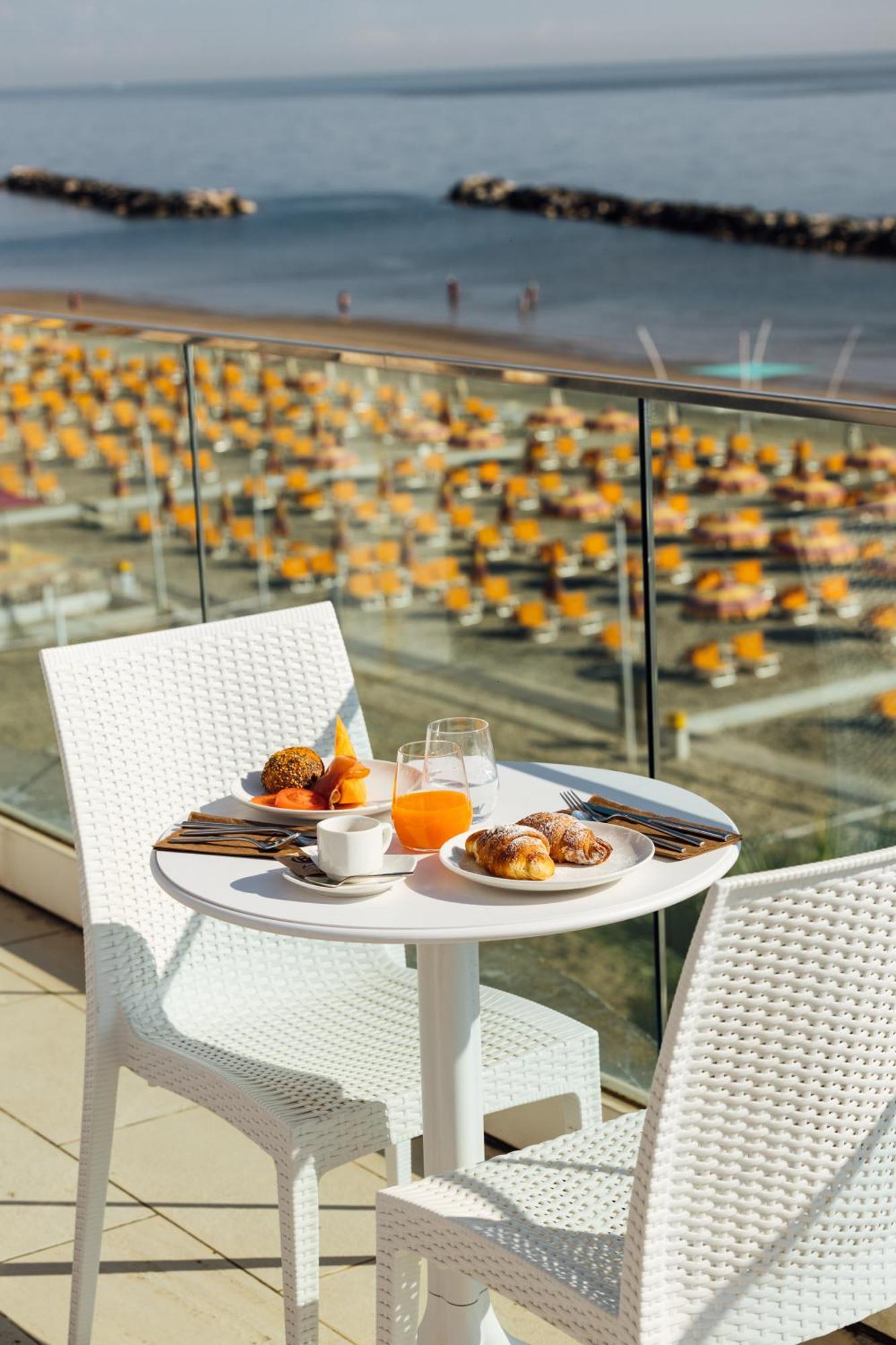 Baldinini Hotel Ρίμινι Εξωτερικό φωτογραφία